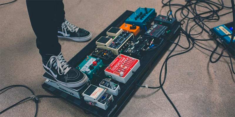 pedalboard-pedales-guitarra.jpg