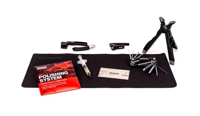 planet-waves-pw-egmk-01-electric-guitar-maintenance-kit.jpg