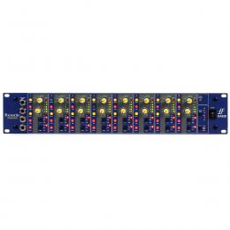 Previo micrófono ocho canales Focusrite ISA 828 MKII