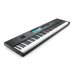 Teclado controlador MIDI USB Novation Launchkey 88 MK3
