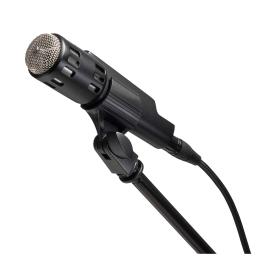 Micrófono dinámico Warm Audio Retro 64 estilo retro