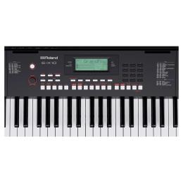 Teclado de acompañamientos Roland E-X10