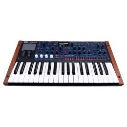 Sintetizador de modelado Korg multi/poly