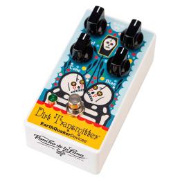 Pedal de fuzz Earthquaker Devices Dirt Transmitter Rancho De La Luna