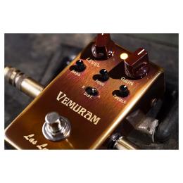 Pedal de distorsión Vemuram Las Lunas