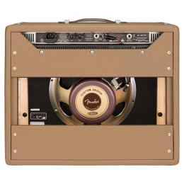 Amplfiicador de guitarra Fender '62 Deluxe Amp
