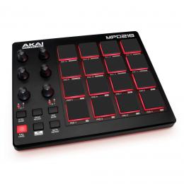 Akai MPD218 - Superficie de control DJ