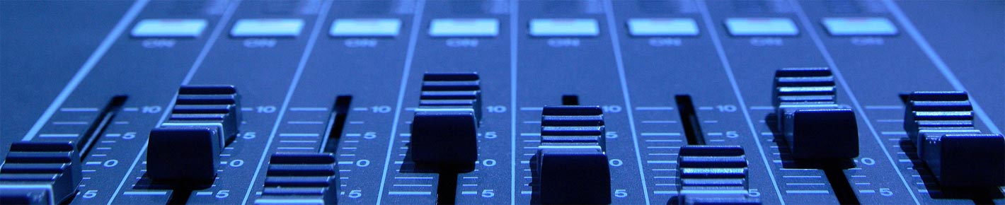 Sonido profesional - Mesas de mezcla, cajas acústicas, tarjetas de sonido, micrófonos, home-studio